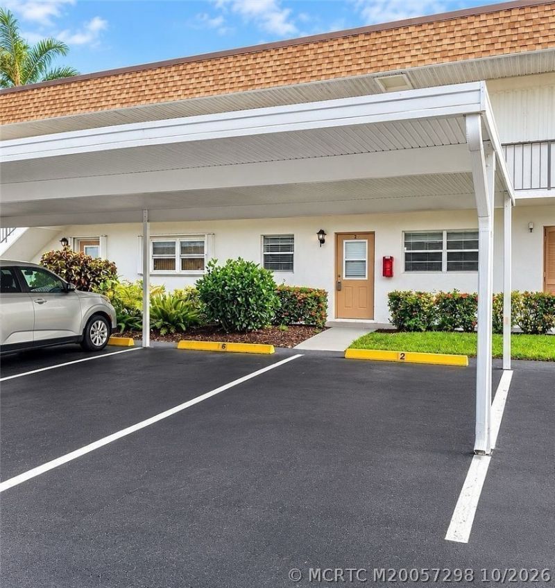 2950 SE Ocean Boulevard, Unit 7-2, Stuart, FL 34996 Photo