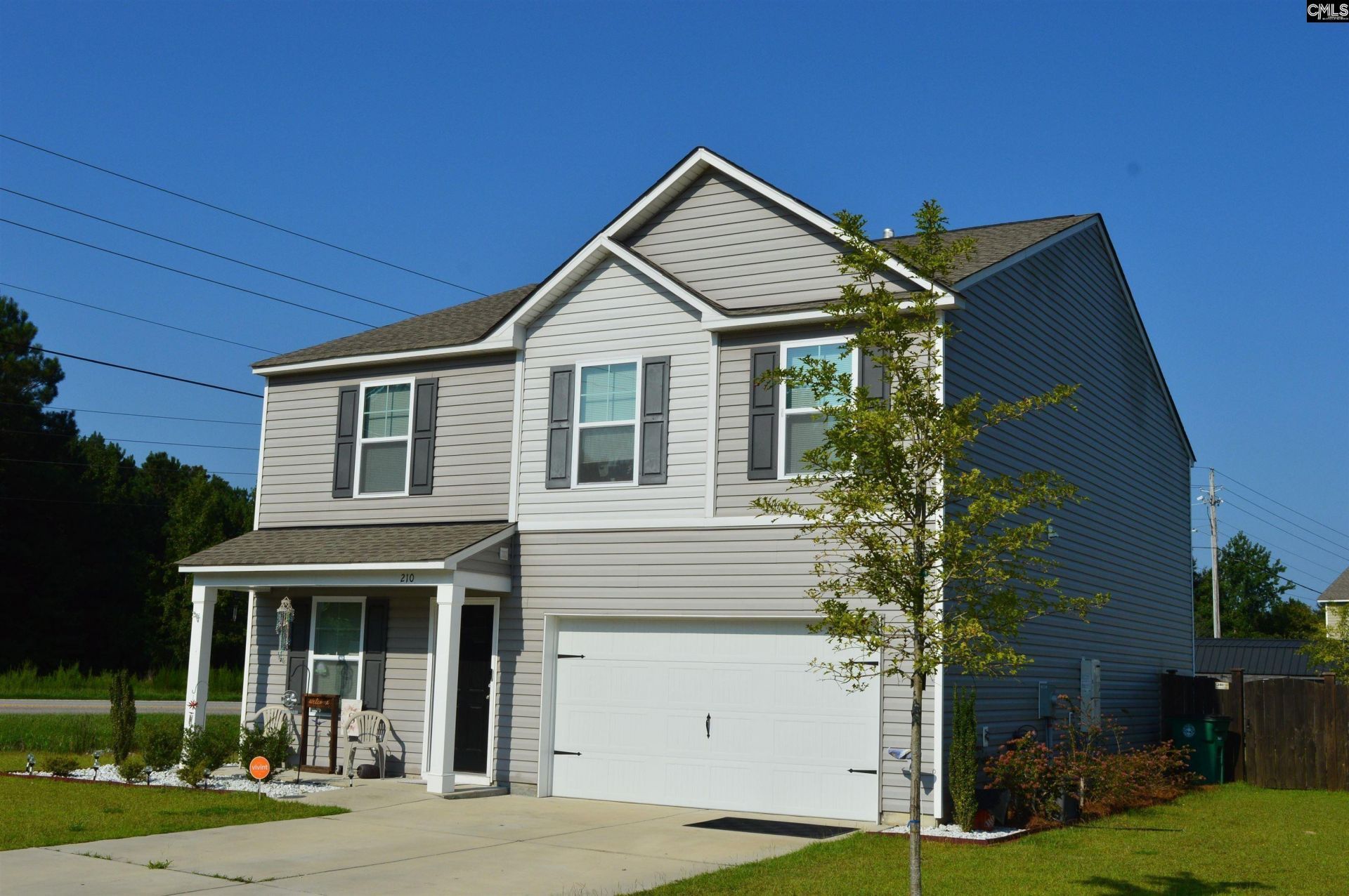 210 Carriagebrook Circle Photo 4