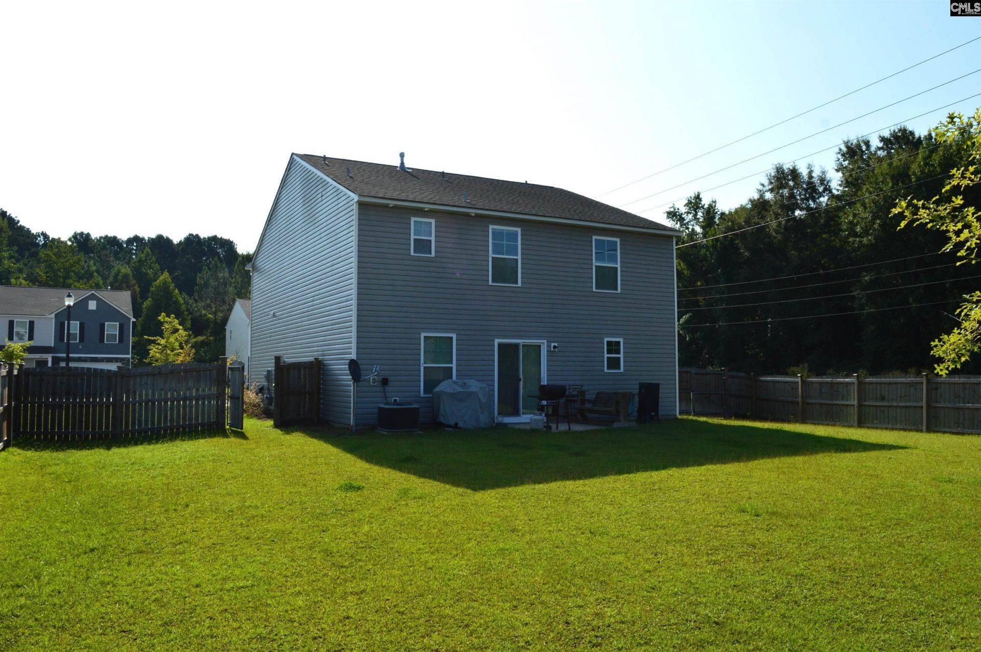 210 Carriagebrook Circle Photo 6