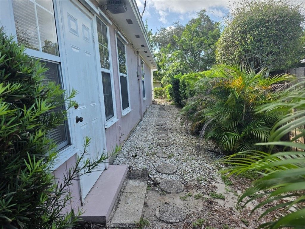 446 12th Street Sw, Vero Beach, FL 32962 Photo