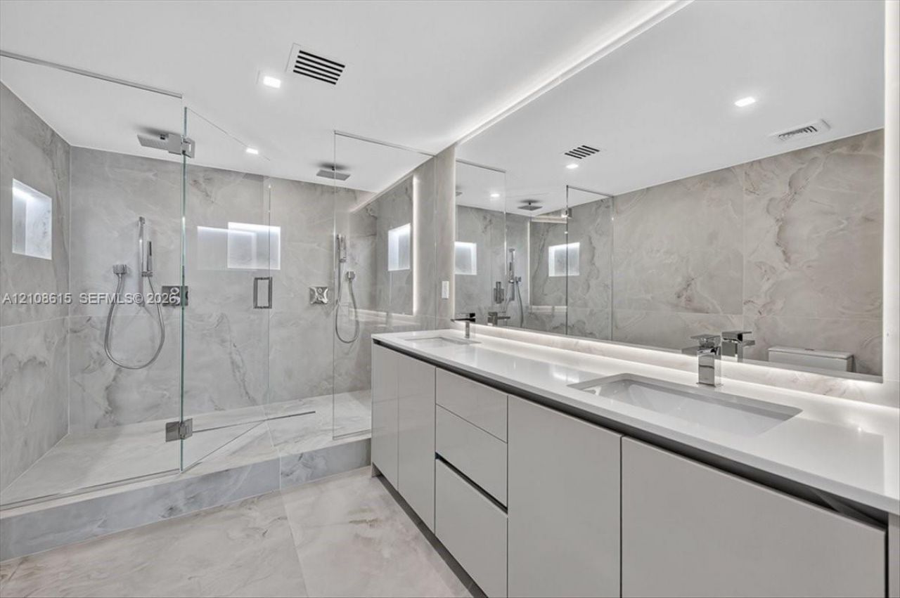 9455 Collins Ave , Unit 1201, Surfside, FL 33154 Photo
