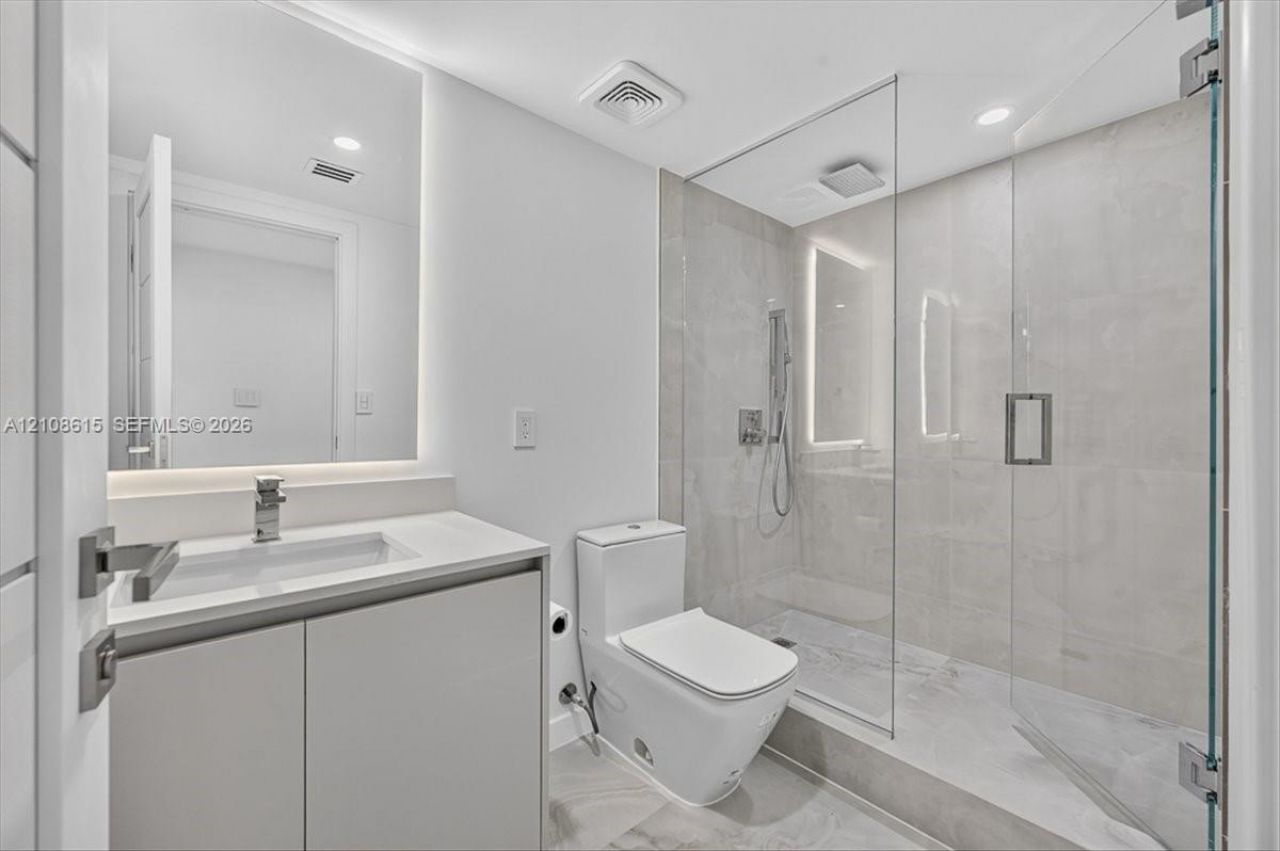 9455 Collins Ave , Unit 1201, Surfside, FL 33154 Photo