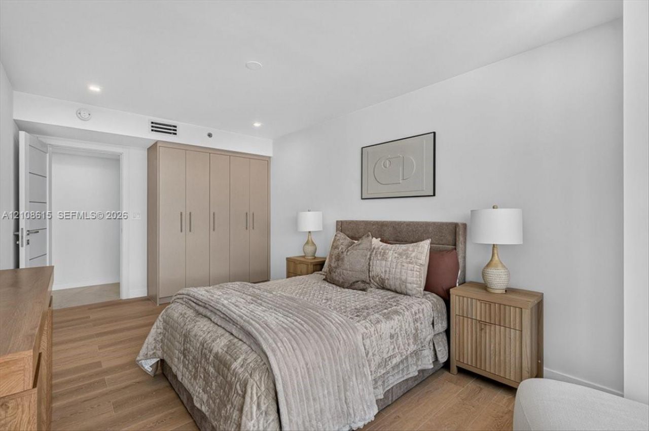 9455 Collins Ave , Unit 1201, Surfside, FL 33154 Photo