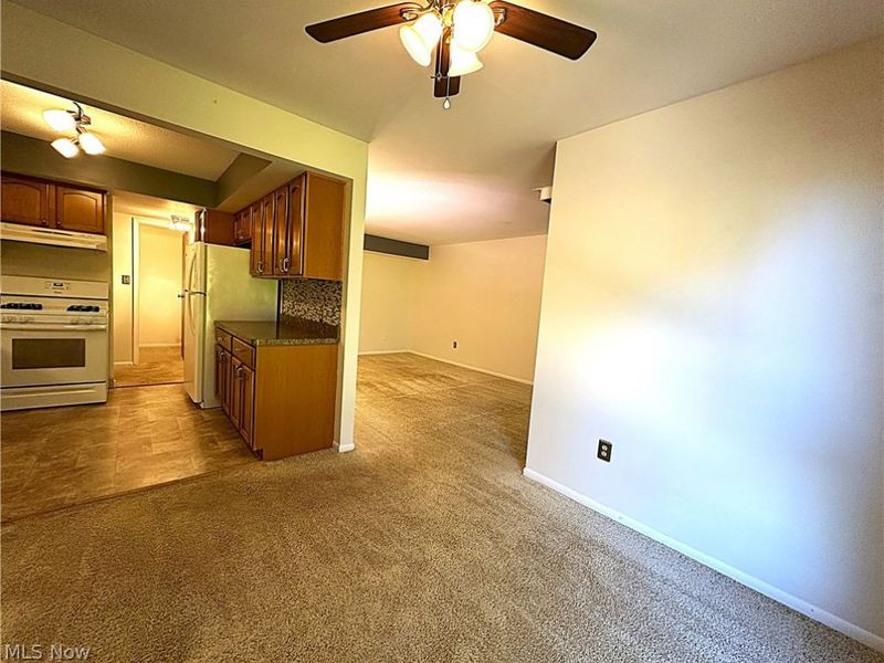 1105 Canyon View Road, Sagamore Hills, OH 44067 Photo 6