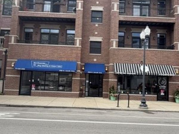 3726 N Lincoln Avenue, Unit 3N, Chicago, IL 60613