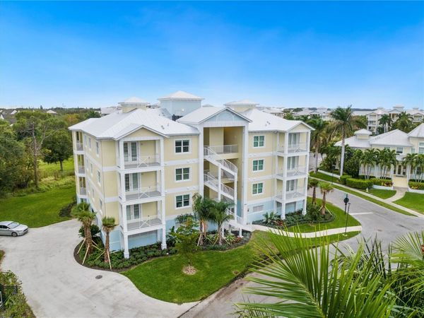 7611 34TH AVENUE W, Unit 301, BRADENTON, FL 34209