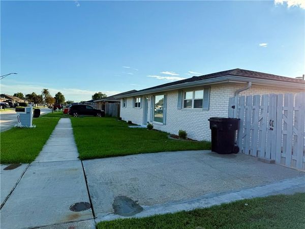 3008 BLANCHARD Drive , Chalmette, LA 70043