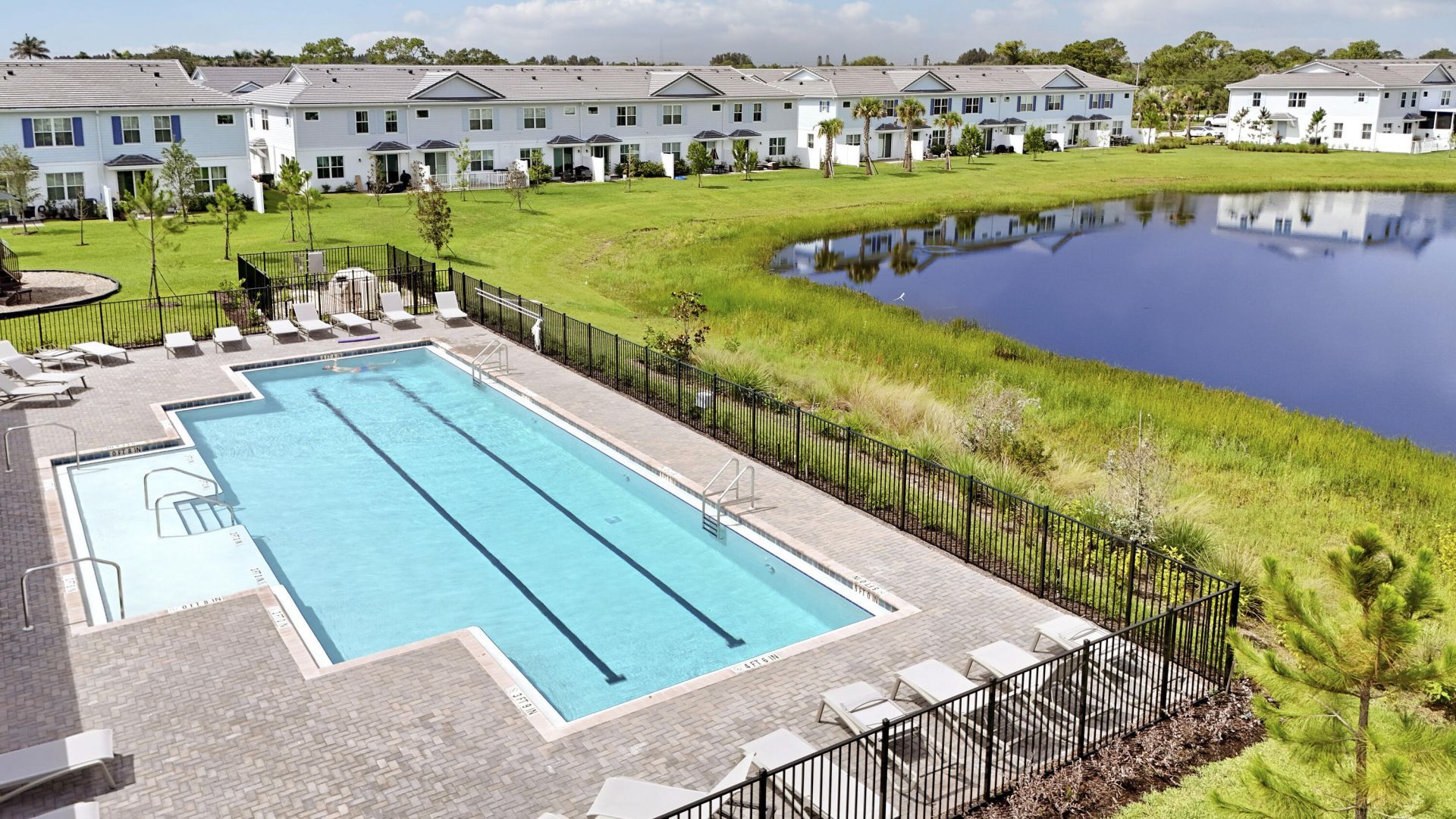 6742 SE Lost Pine Drive, Stuart, FL 34997 Photo