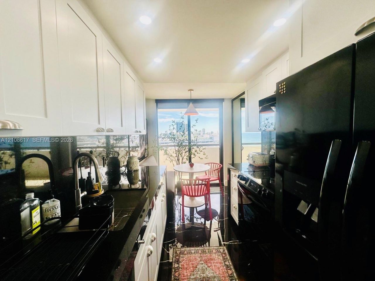 2555 Collins Ave , Unit PH114, Miami Beach, FL 33140 Photo
