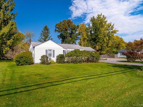 108 E Main Street , Washingtonville, NY 10992