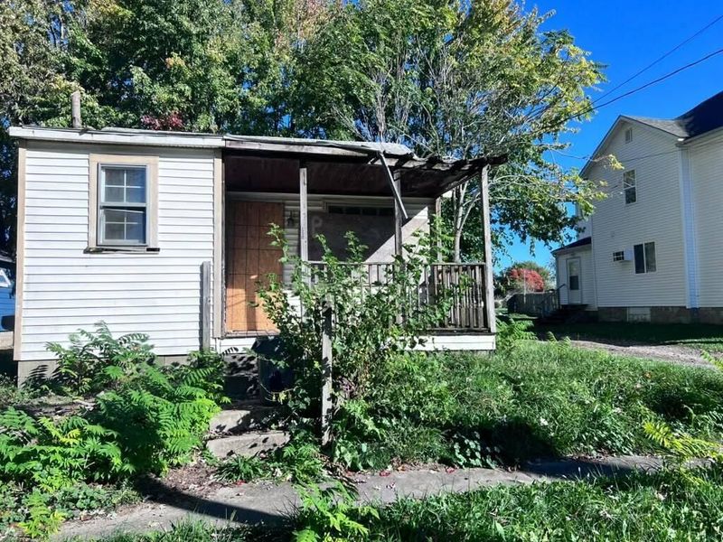 376 Park Street , Marion, OH 43302 Photo 2
