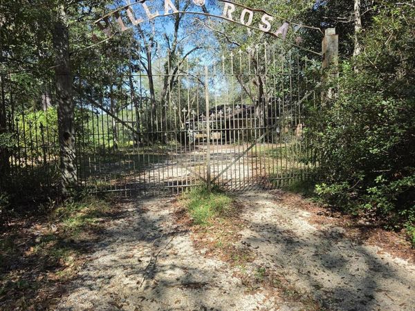 1743 Bouie Road, Carriere, MS 39426
