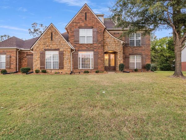 5167 WEMBERLEY DR, Memphis, TN 38125