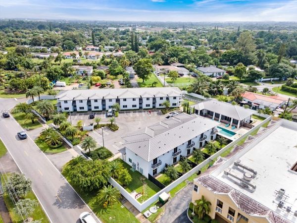 15400 NW 2nd Ave , Unit 15400, Miami, FL 33169