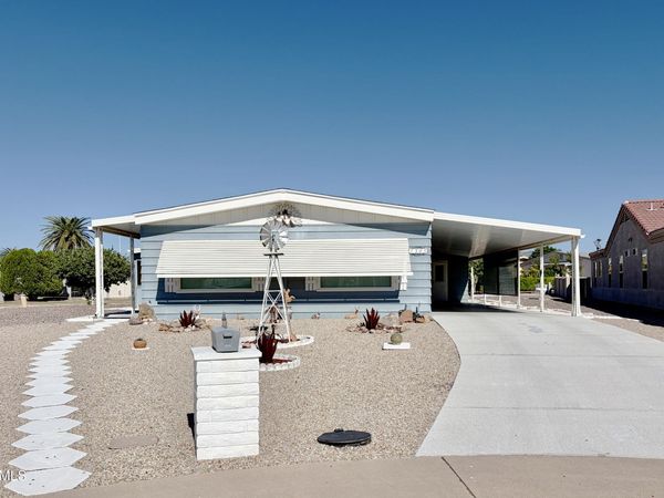 2305 N FLOYD Drive, Mesa, AZ 85215