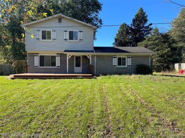 895 Garner N, Milford Township, Mi 48380
