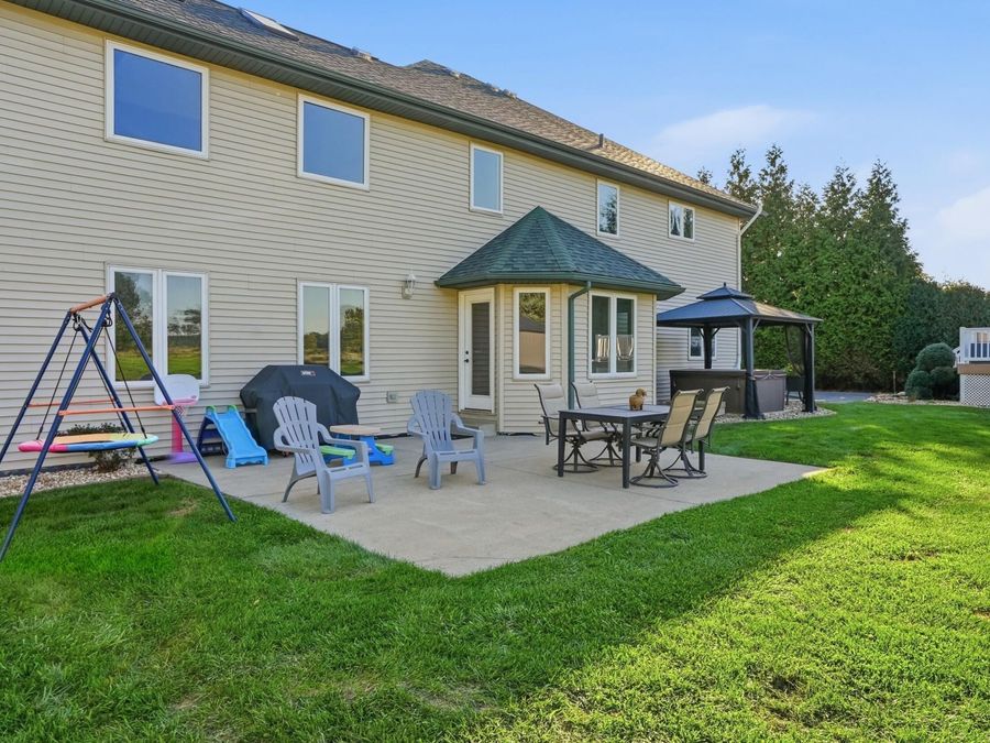 Property Image 38