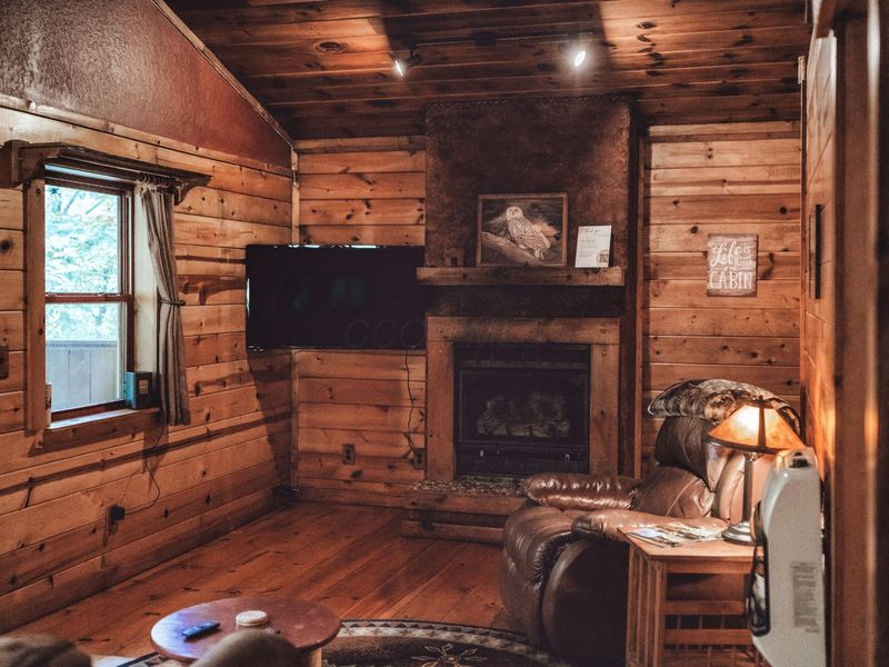 16332 Kreashbaum Road , Rockbridge, OH 43149 Photo 4