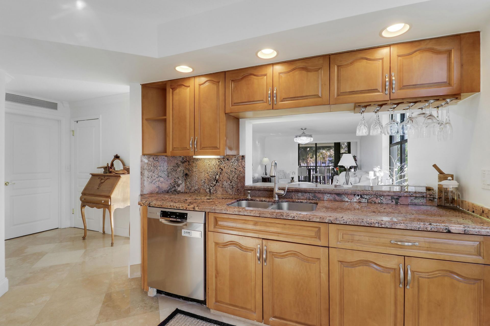 235 Bay Colony Drive N, Juno Beach, FL 33408 Photo