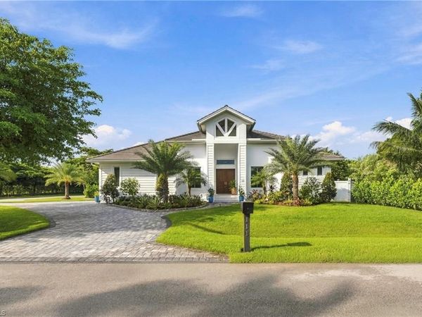 111 1st ST , NAPLES, FL 34113
