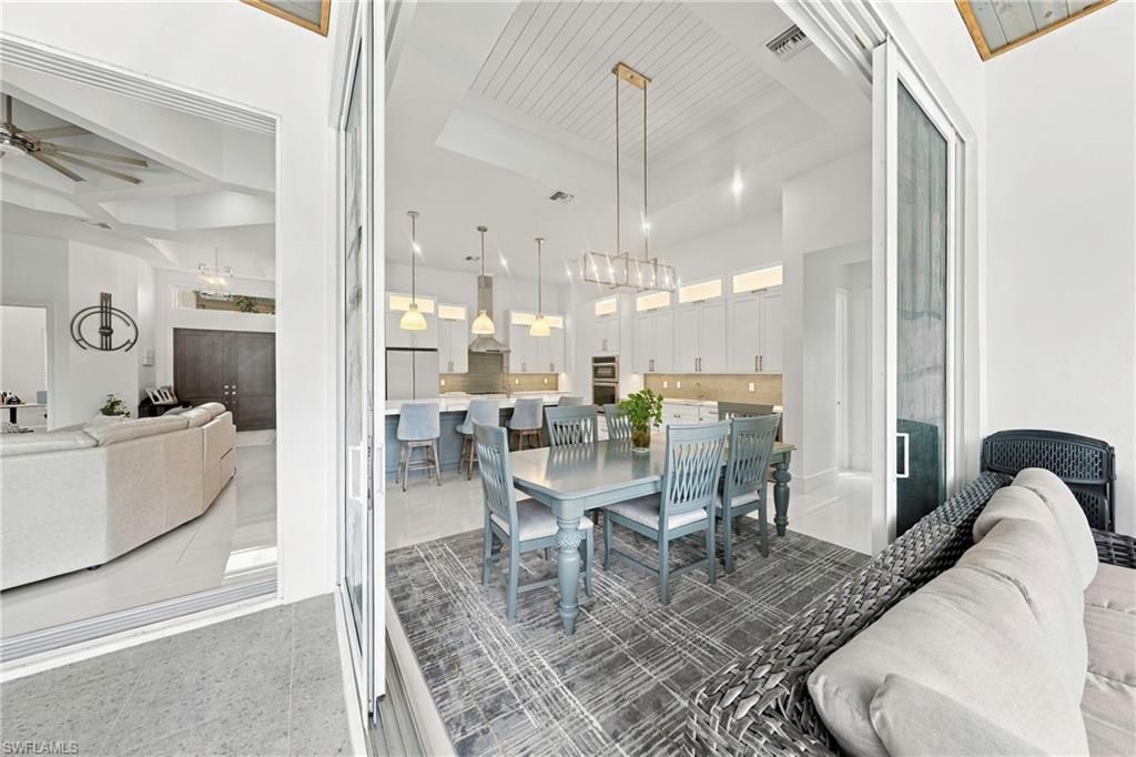 111 1st St, Naples, FL 34113 Photo