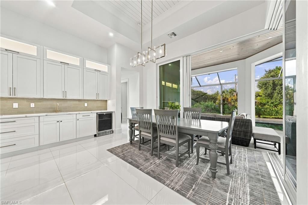 111 1st St, Naples, FL 34113 Photo