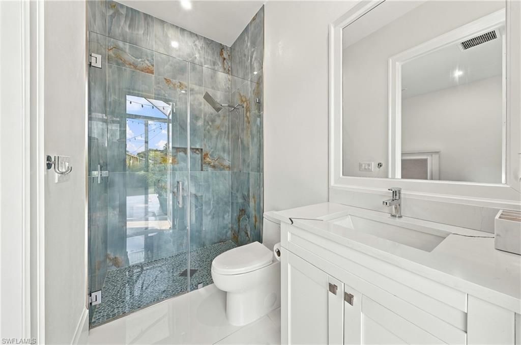 111 1st St, Naples, FL 34113 Photo