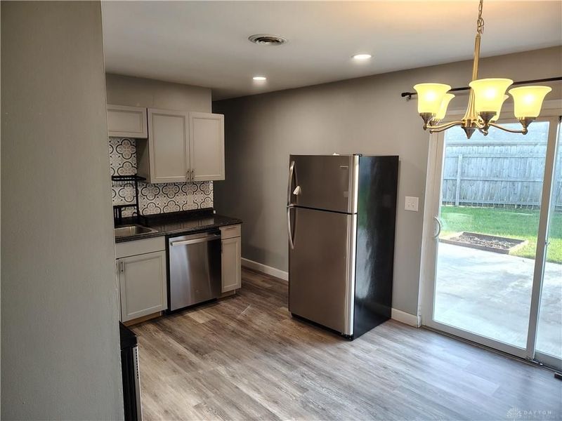 2502 New Castle Drive, Troy, OH 45373 Photo 7