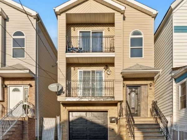 617 Franklin St, Elizabeth, NJ 07206