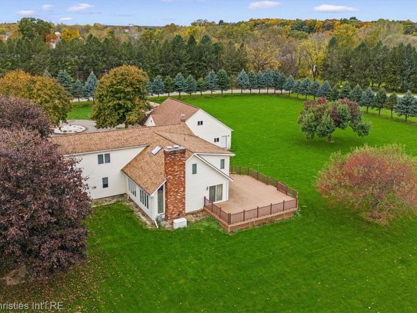 3836 North Territorial Road, Webster Township, Mi 48189