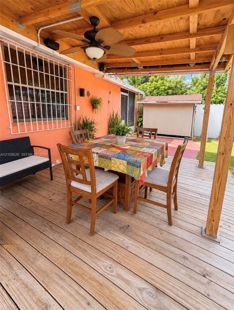 971 NE 156th Ter , North Miami Beach, FL 33162 Photo
