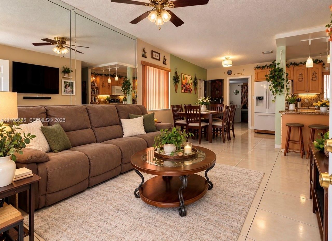 971 NE 156th Ter , North Miami Beach, FL 33162 Photo