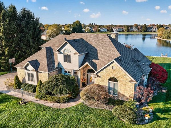 14328 Parkridge Drive, Granger, IN 46530
