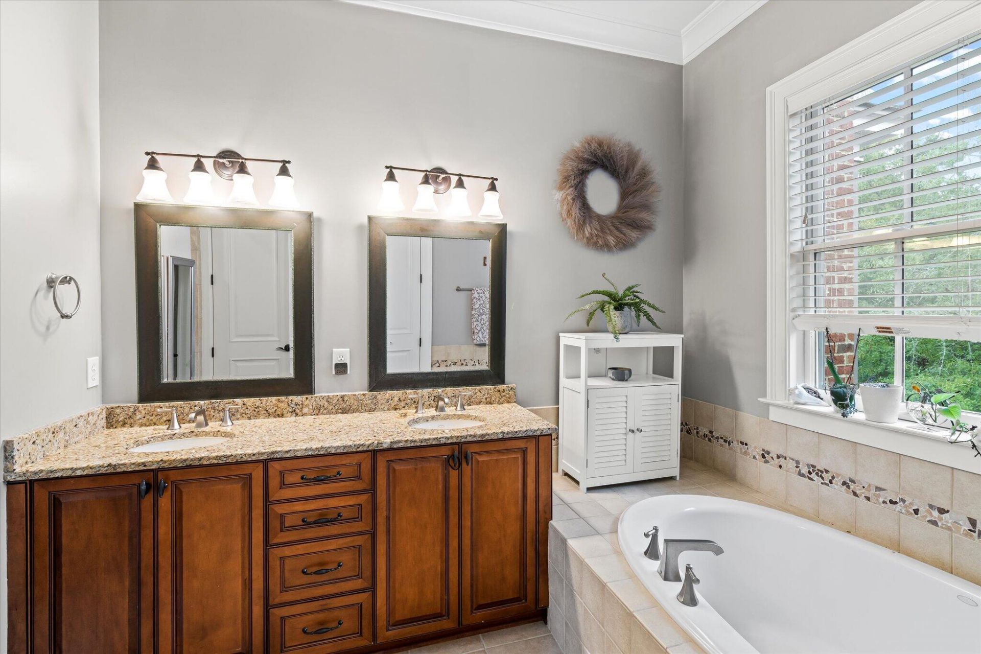 1624 Grey Marsh Road Photo 17