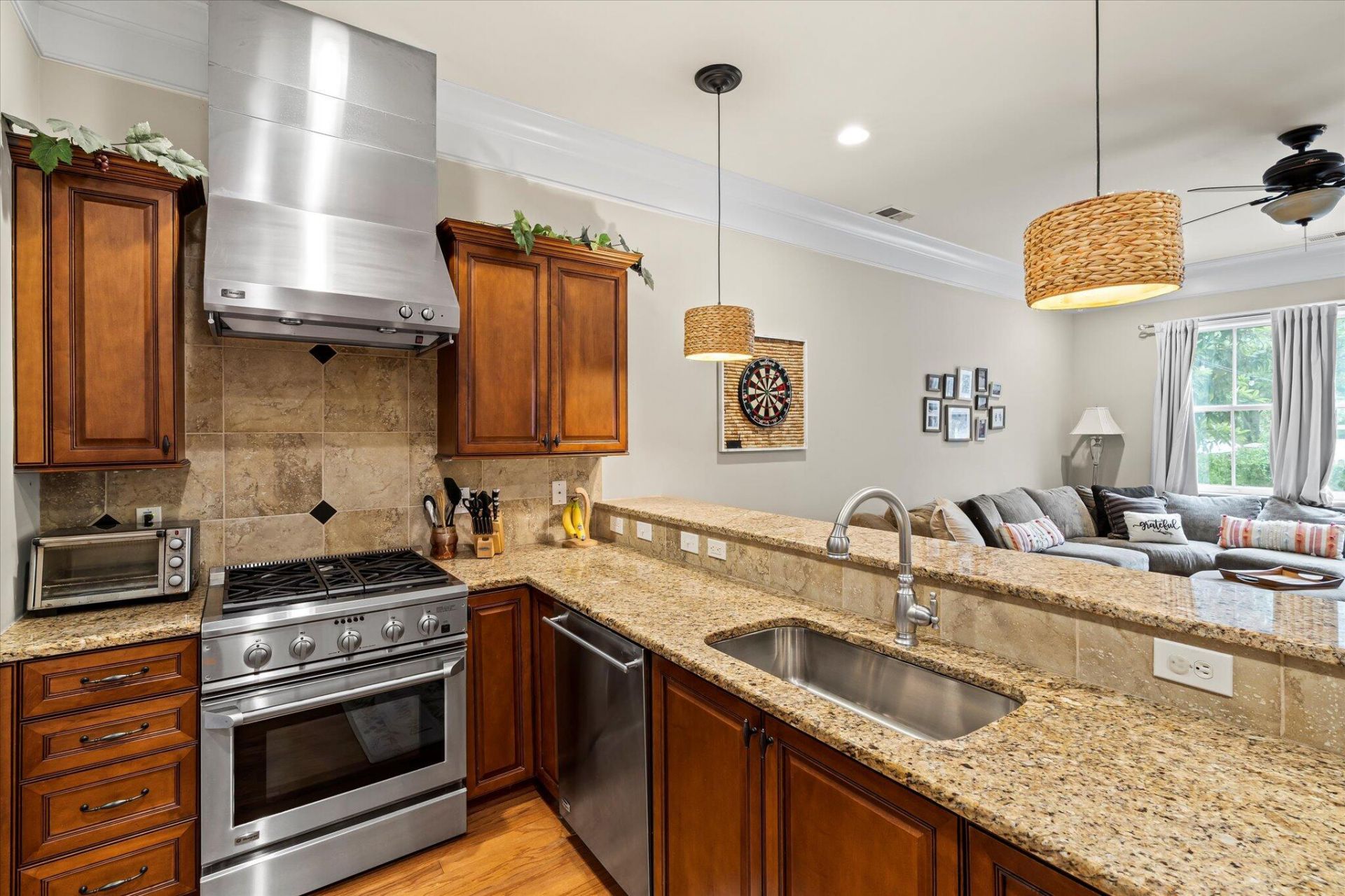 1624 Grey Marsh Road Photo 5