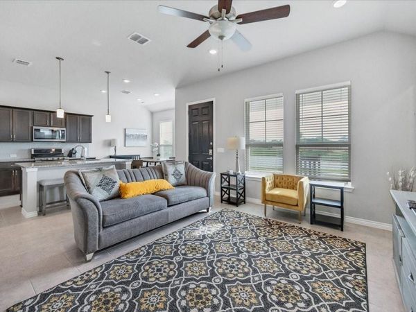 125 Harborside DR, Unit 102, San Marcos, TX 78666
