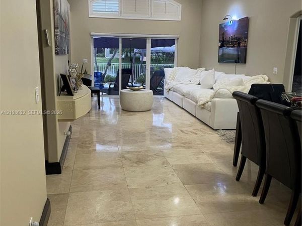 5032 SW 34th Ter , Hollywood, FL 33312