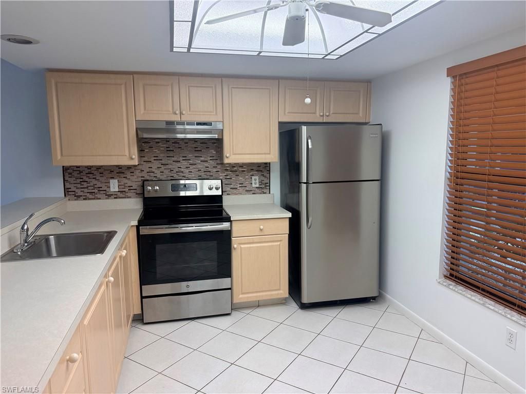 829 SW 47th Ter , Unit 103, Cape Coral, FL 33914 Photo