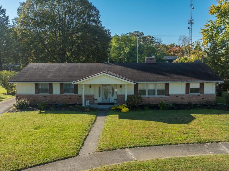2305 Rebecca Drive, Springfield, OH 45503 Photo 5