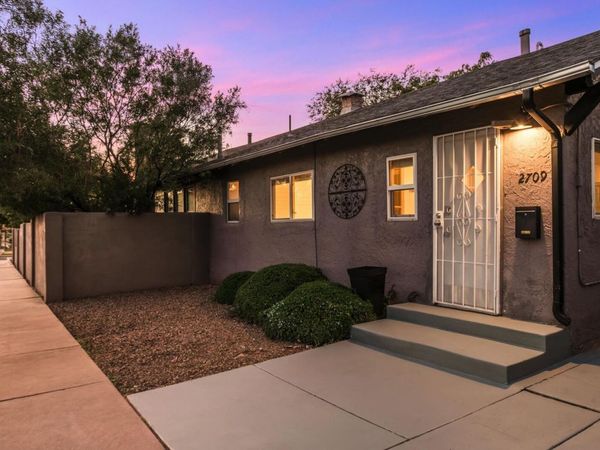 124 Princeton Drive SE, Albuquerque, NM 87106