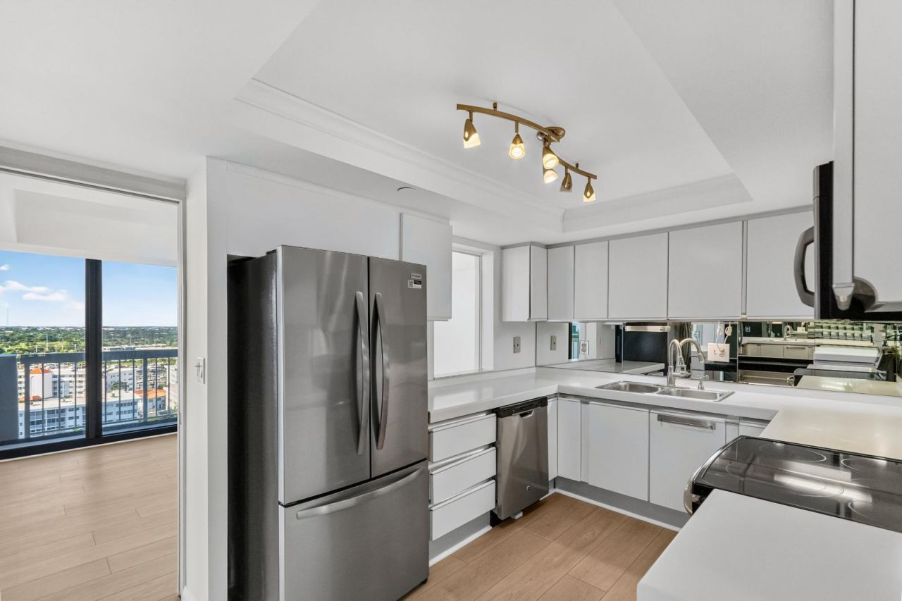 123 Lakeshore Drive, Unit 1543, North Palm Beach, FL 33408 Photo