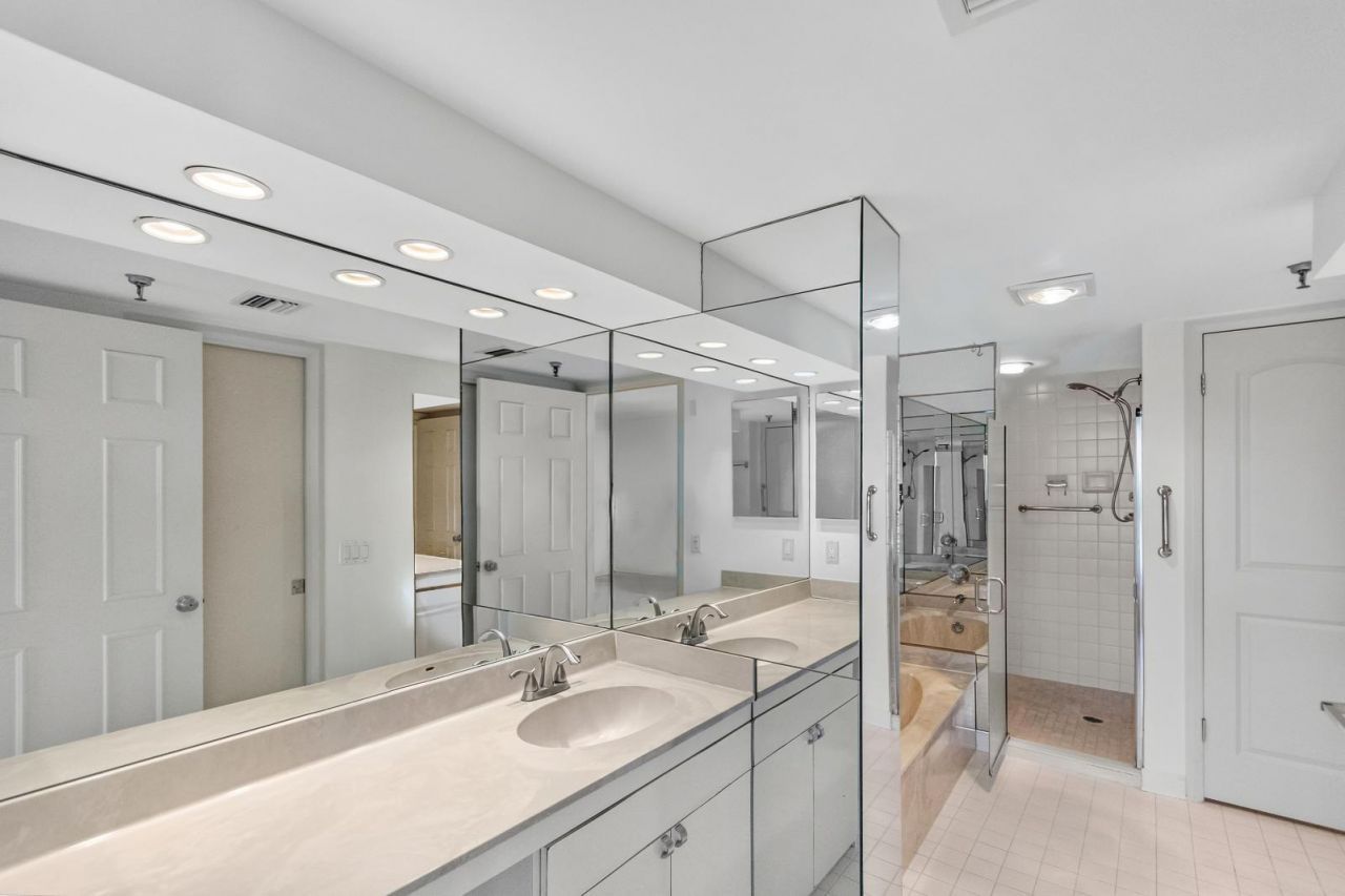 123 Lakeshore Drive, Unit 1543, North Palm Beach, FL 33408 Photo