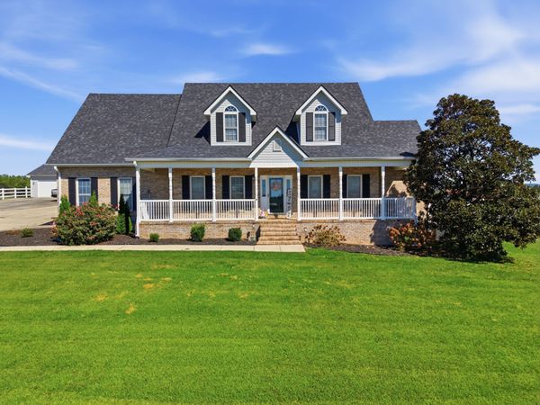450 S Bunker Hill Rd , Sparta, TN 38583
