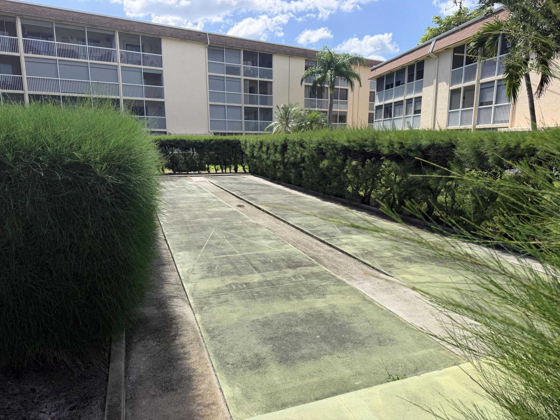 700 Village Green Court, Unit 208, Palm Springs, FL 33461 Photo