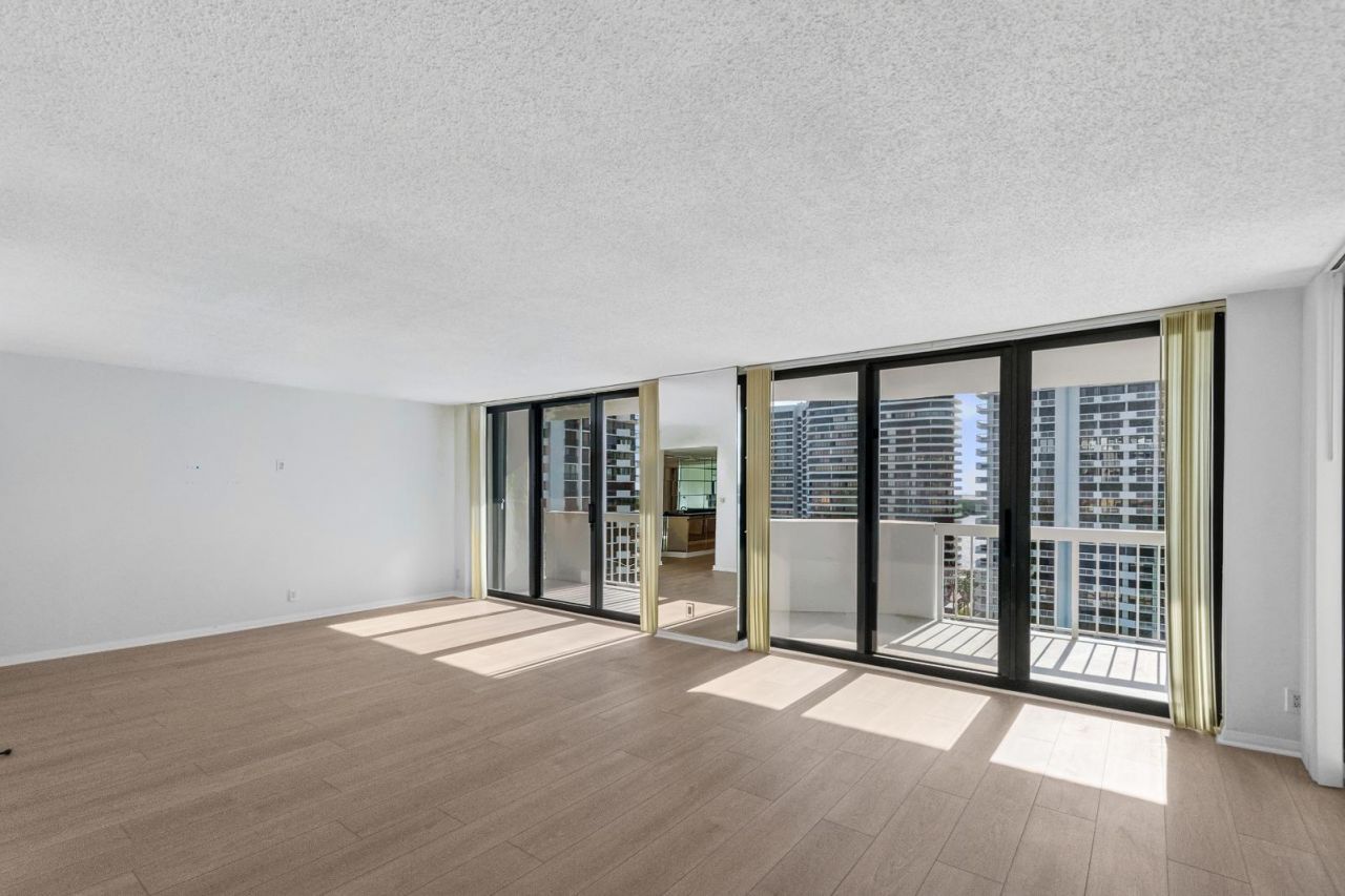 123 Lakeshore Drive, Unit 1543, North Palm Beach, FL 33408 Photo