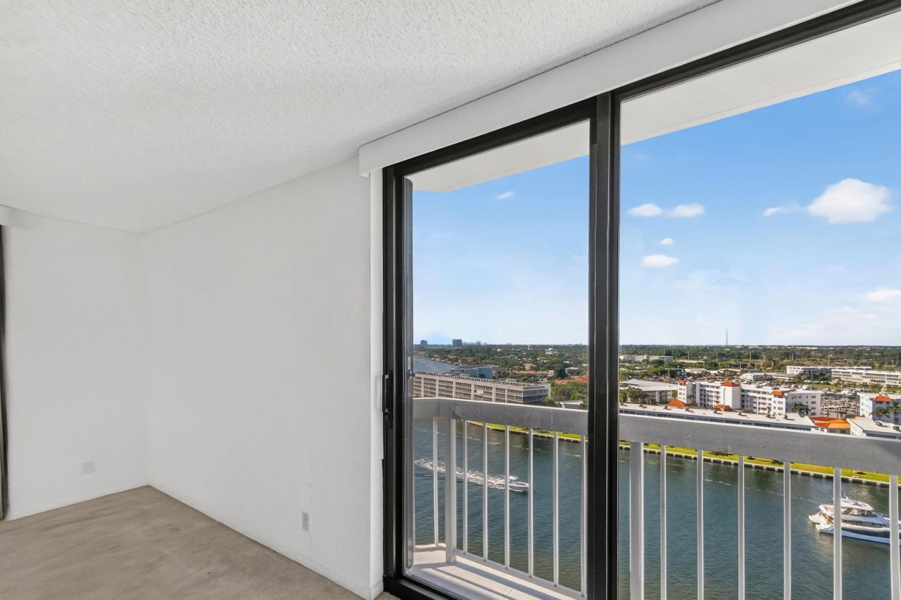 123 Lakeshore Drive, Unit 1543, North Palm Beach, FL 33408 Photo