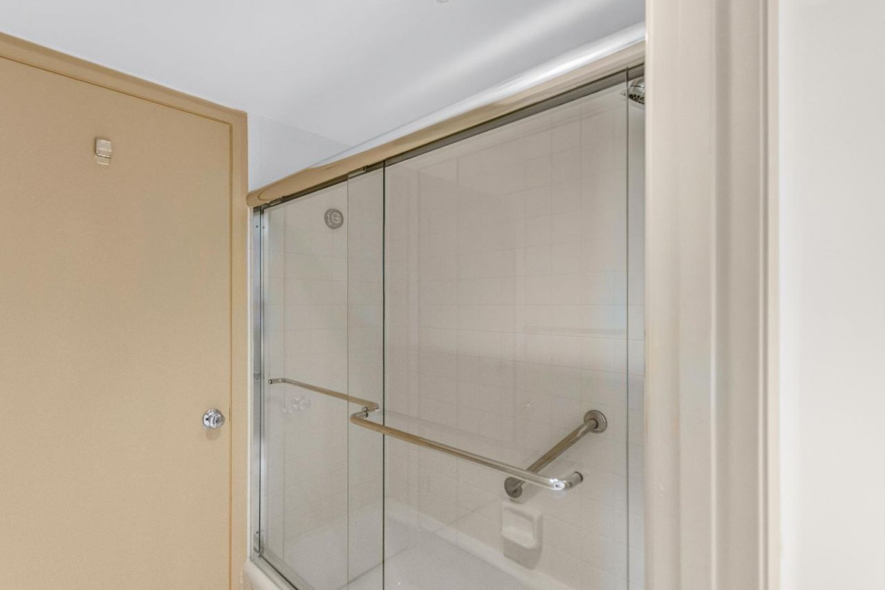 123 Lakeshore Drive, Unit 1543, North Palm Beach, FL 33408 Photo