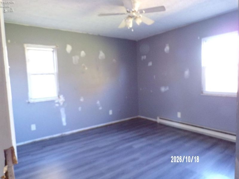 1058 Springwood Drive, Fremont, OH 43420 Photo 8