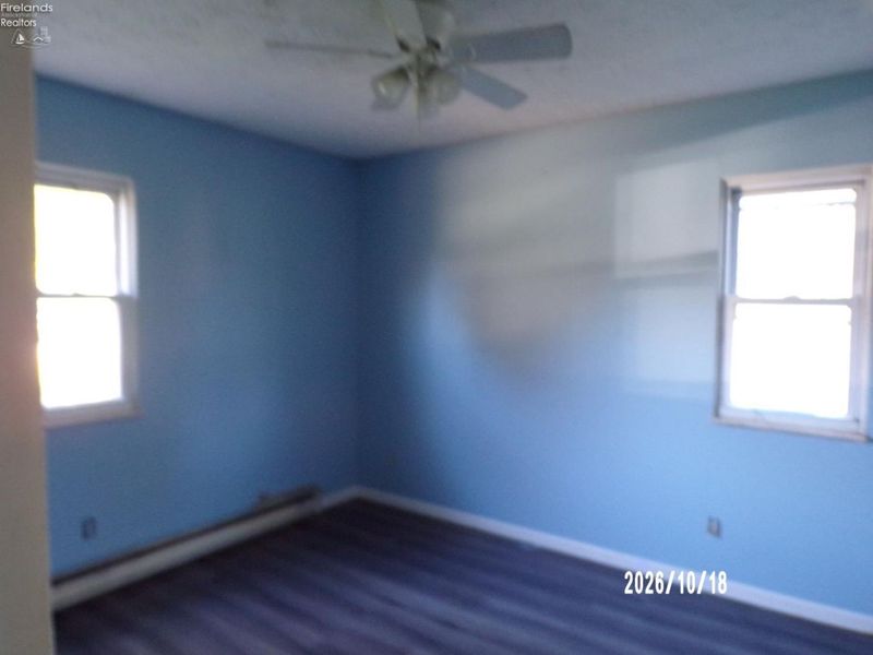 1058 Springwood Drive, Fremont, OH 43420 Photo 9