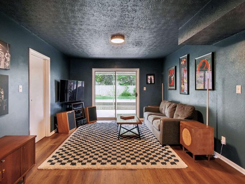 958 Thomas Lane, Columbus, OH 43220 Photo 30